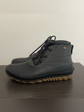 Bogs Women’s Casual Check Boots